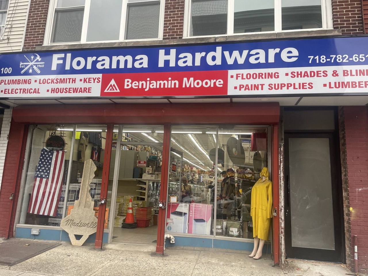 Florama Hardware